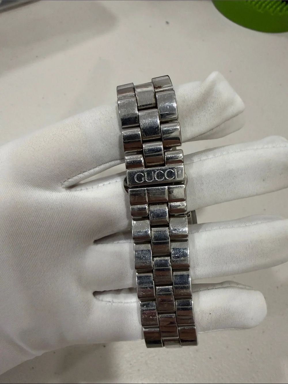 Gucci bracelet watch